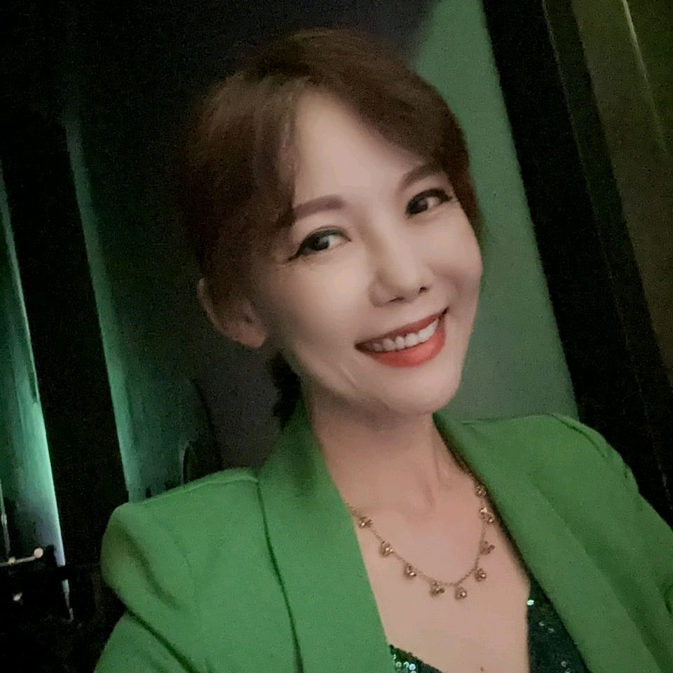 幸福又燦爛的總經理-K姐